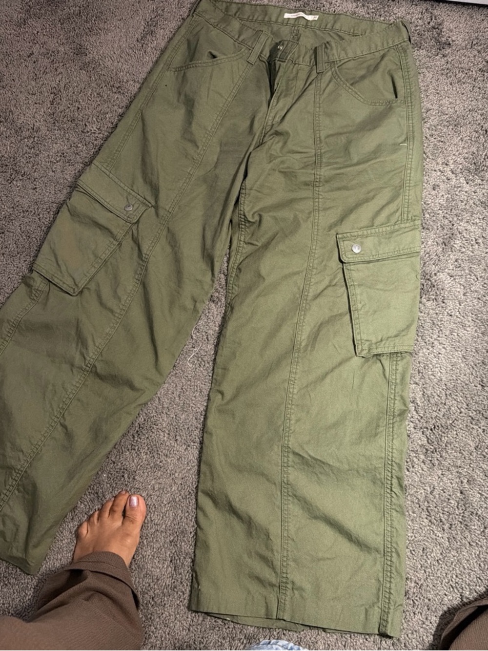 Levi's Olive Green Wide-Leg Cargo Pants